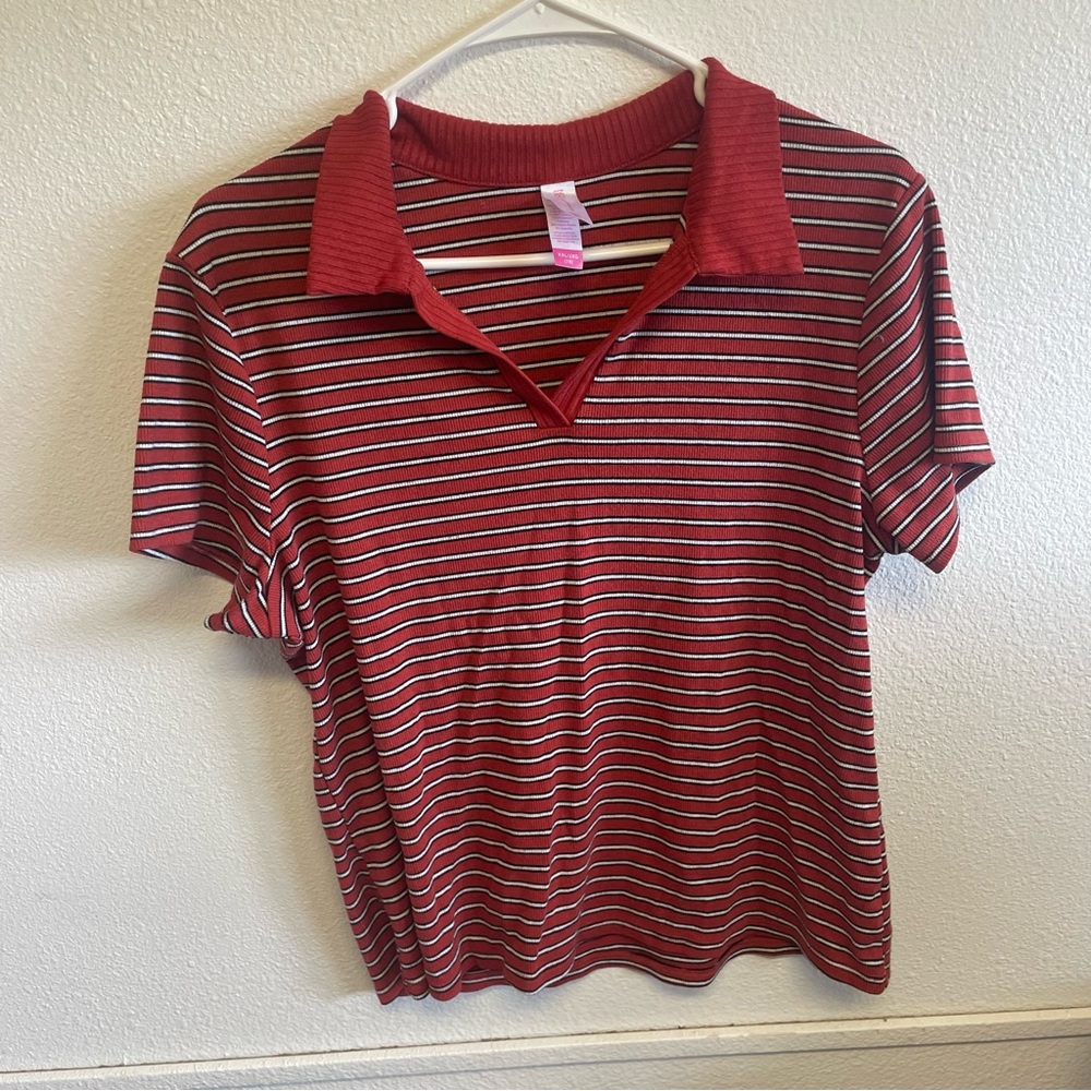 RED AND WHITE STRIPPED SHIRT